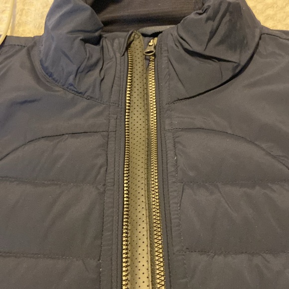 Lululemon Athletica Vest - Picture 4 of 4